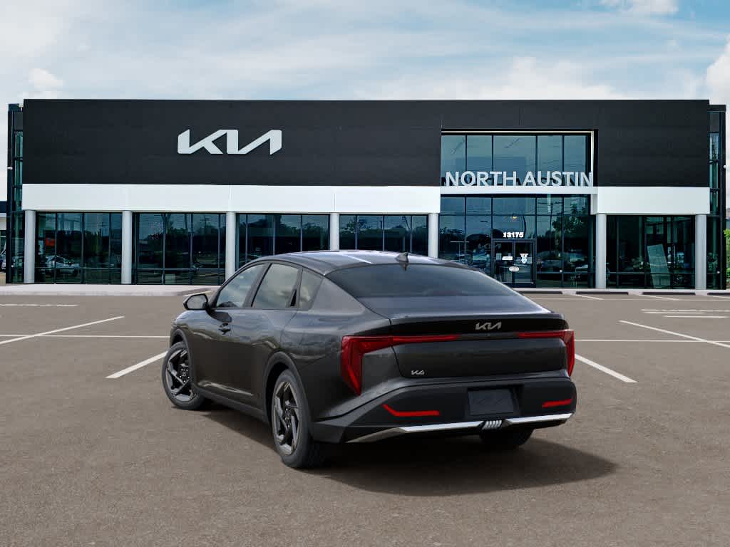 2026 Kia K4 - Image 2