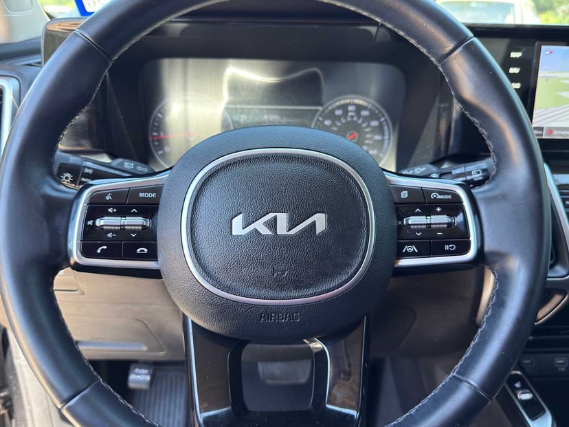 2022 Kia Sorento - Image 20