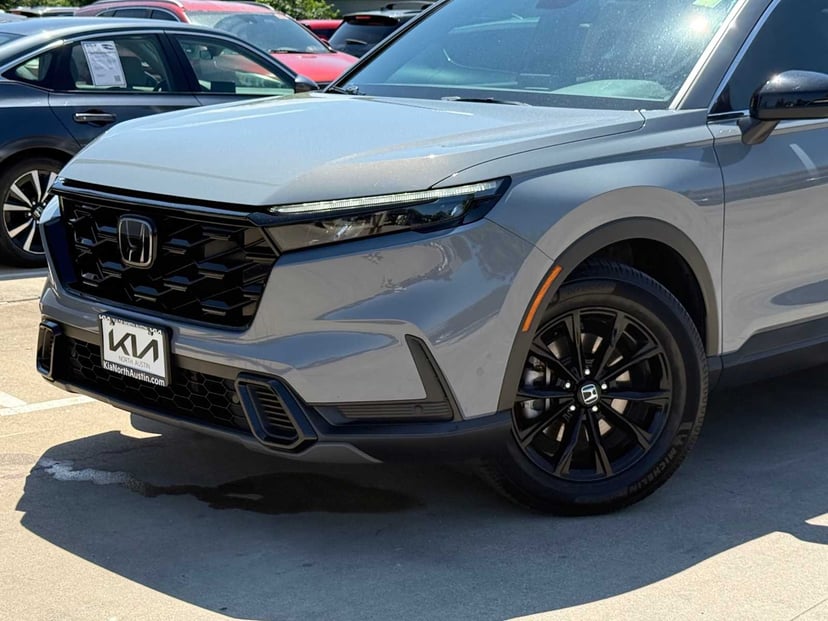 2025 Honda CR-V Hybrid - Image 2