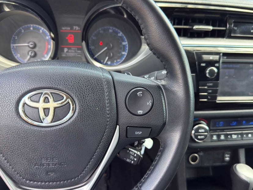2014 Toyota Corolla - Image 15