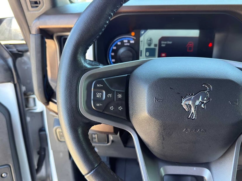 2022 Ford Bronco - Image 20