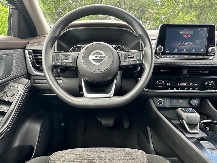 2021 Nissan Rogue - Image 21