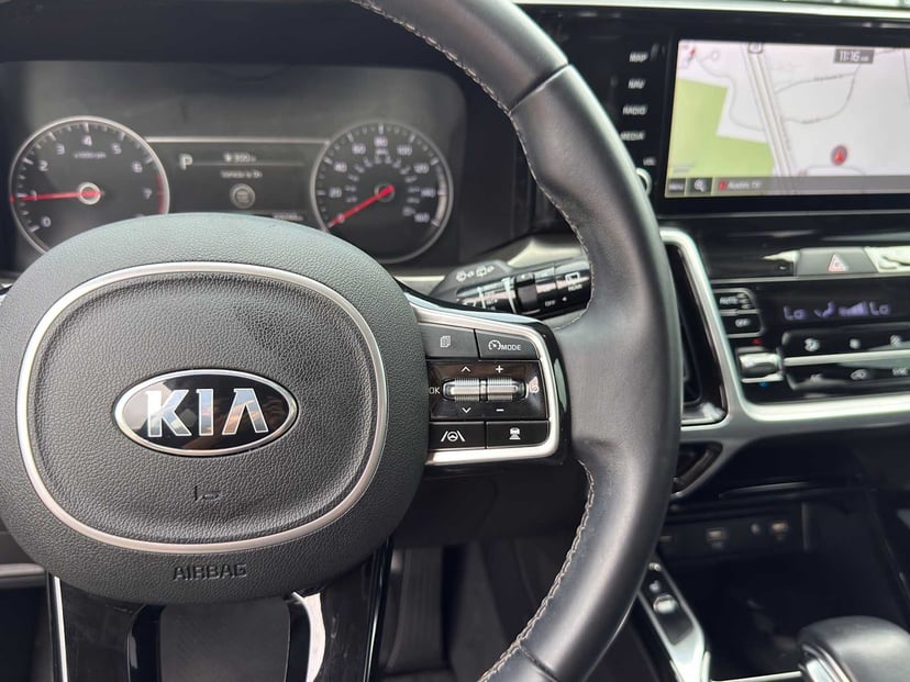 2021 Kia Sorento - Image 18