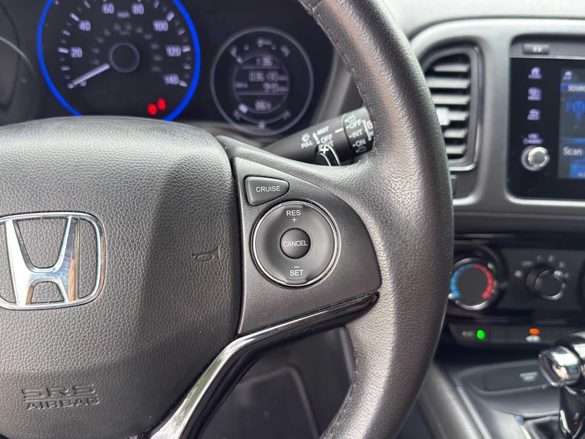 2022 Honda HR-V - Image 16
