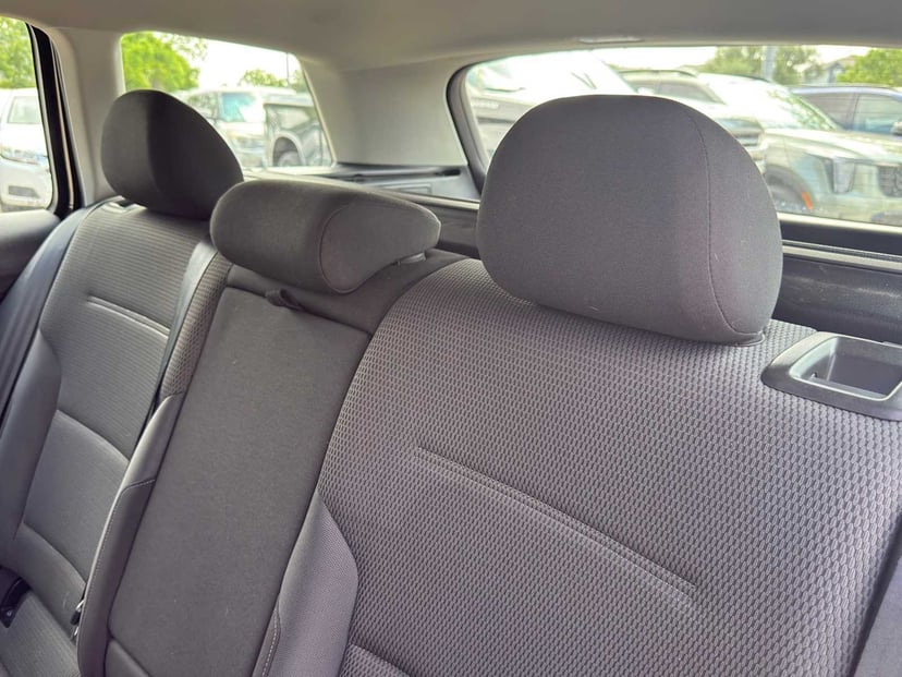 2019 Volkswagen Golf SportWagen - Image 25