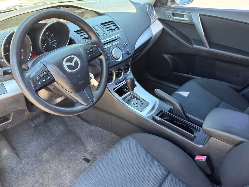 2011 Mazda Mazda3 - Image 7