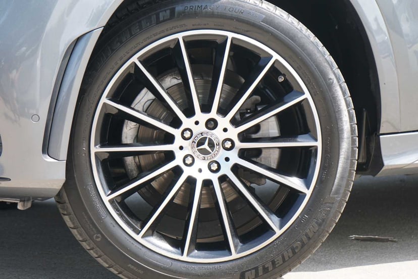 2021 Mercedes-Benz GLE 350 - Image 2