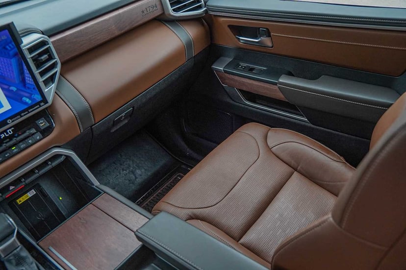 2023 Toyota Tundra - Image 26