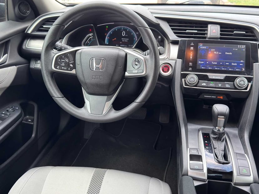 2017 Honda Civic - Image 26