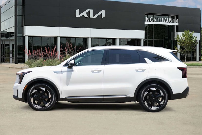 2025 Kia Sorento Hybrid - Image 1