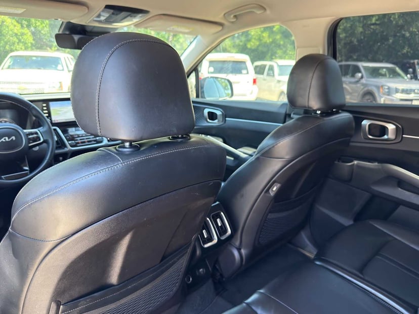 2022 Kia Sorento - Image 24