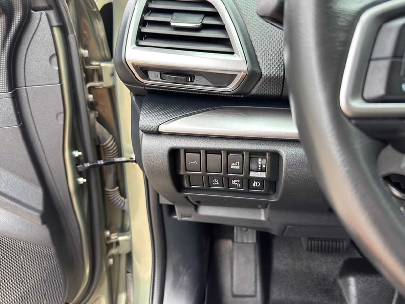 2020 Subaru Forester - Image 17