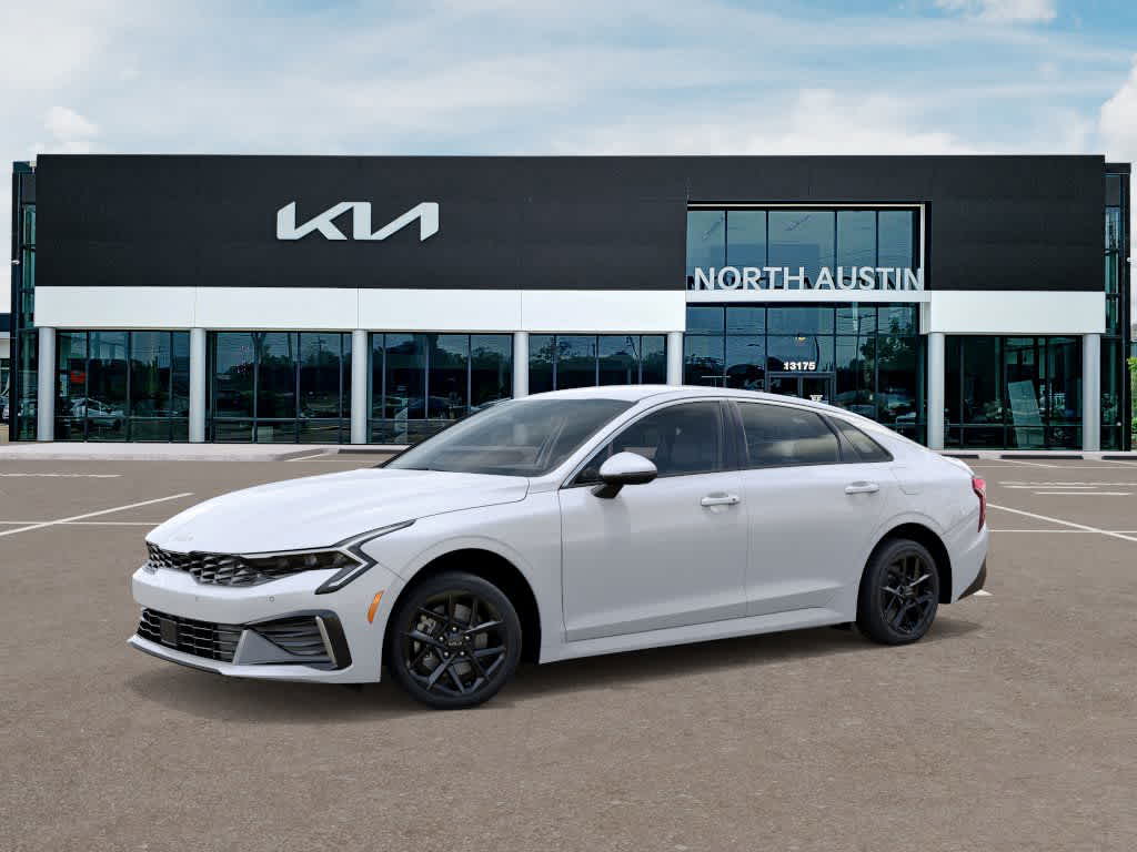 2026 Kia K5 - Image 3
