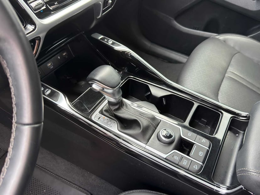2021 Kia Sorento - Image 13