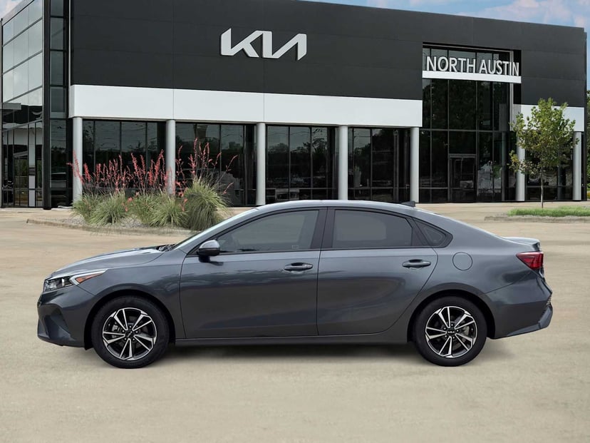 2024 Kia Forte - Image 6