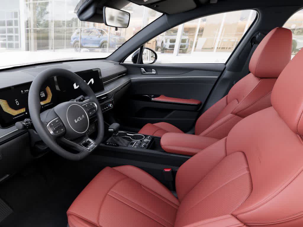 2026 Kia K5 - Image 17