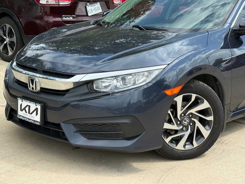 2017 Honda Civic - Image 2