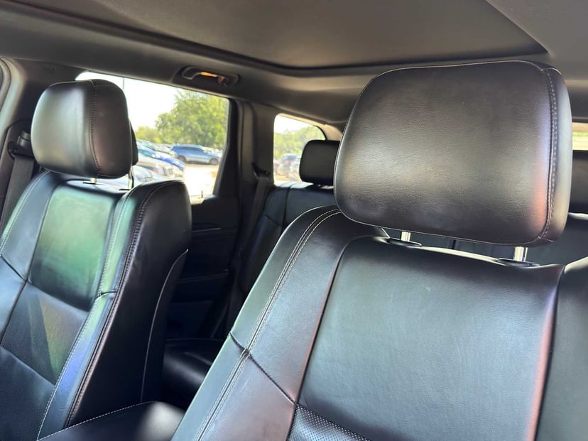 2015 Jeep Grand Cherokee - Image 9