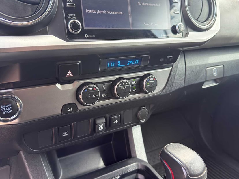 2023 Toyota Tacoma - Image 13