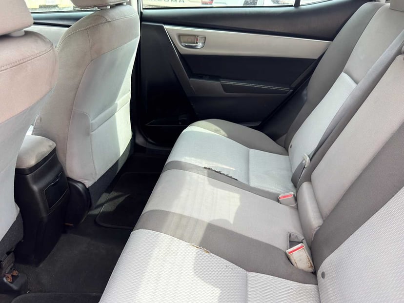 2017 Toyota Corolla - Image 25