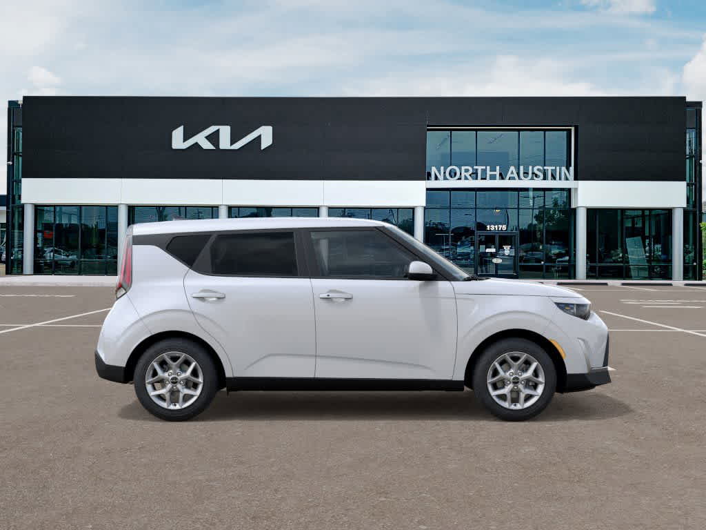 2025 Kia Soul - Image 7