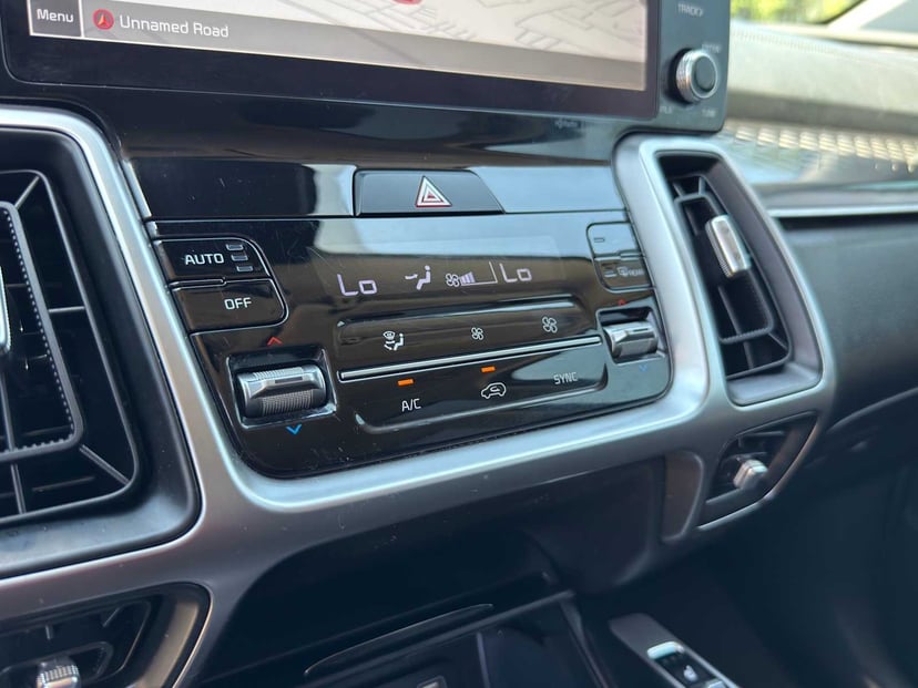 2022 Kia Sorento - Image 14