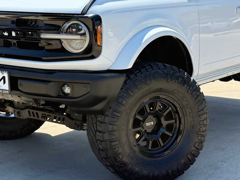 2022 Ford Bronco - Image 6