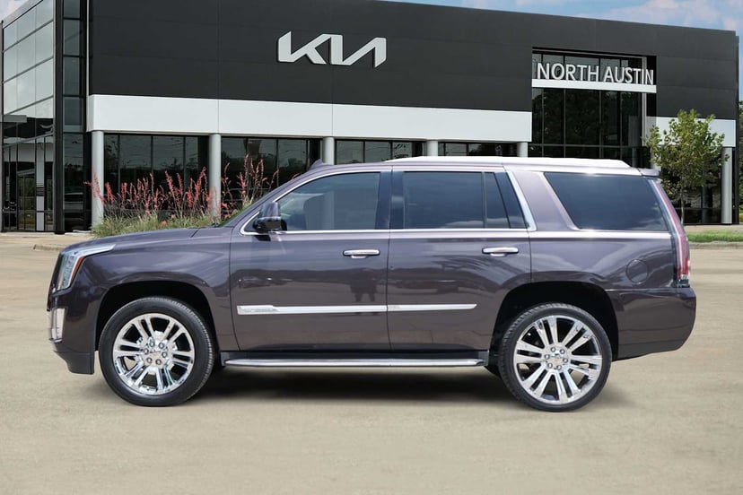 2016 CADILLAC Escalade - Image 1