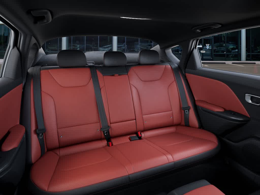 2026 Kia K4 - Image 16