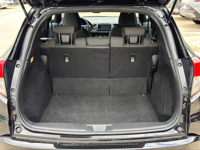 2022 Honda HR-V - Image 7