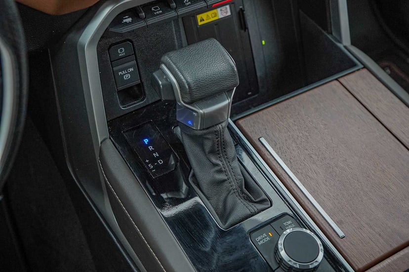 2023 Toyota Tundra - Image 19
