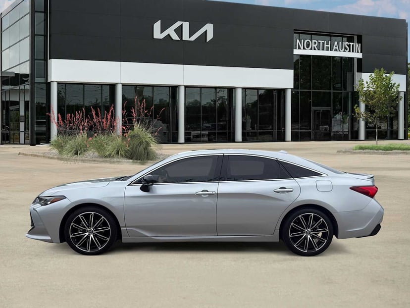 2019 Toyota Avalon - Image 4