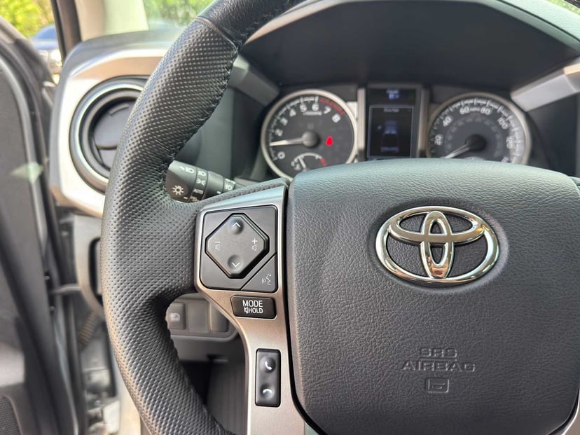 2023 Toyota Tacoma - Image 15
