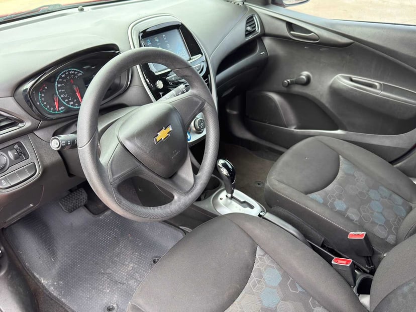 2017 Chevrolet Spark - Image 8
