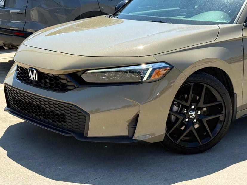 2025 Honda Civic - Image 2