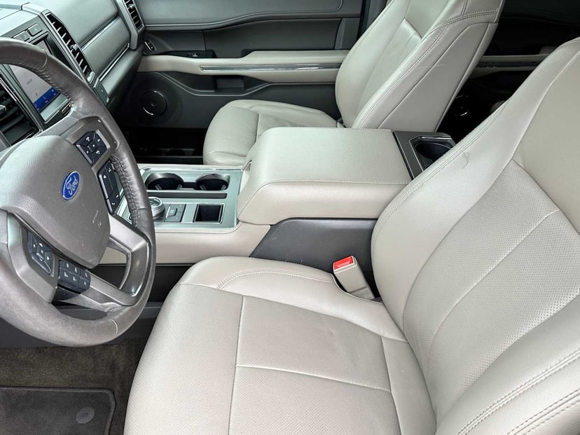 2020 Ford Expedition - Image 9