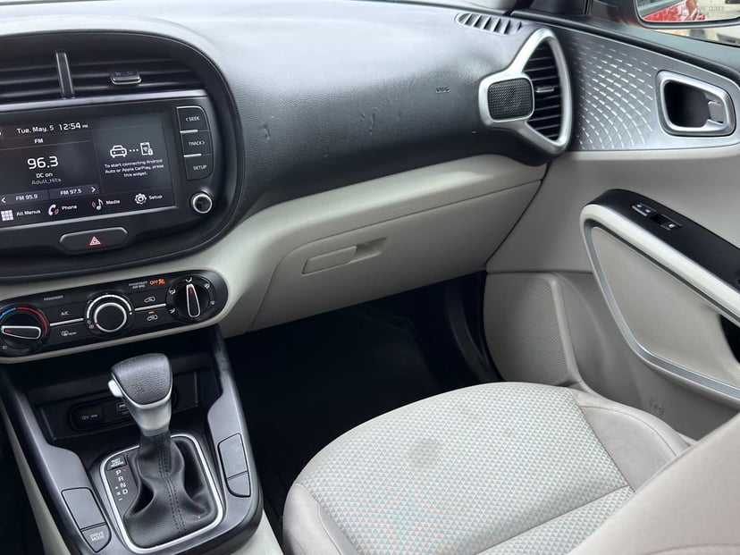 2024 Kia Soul - Image 25