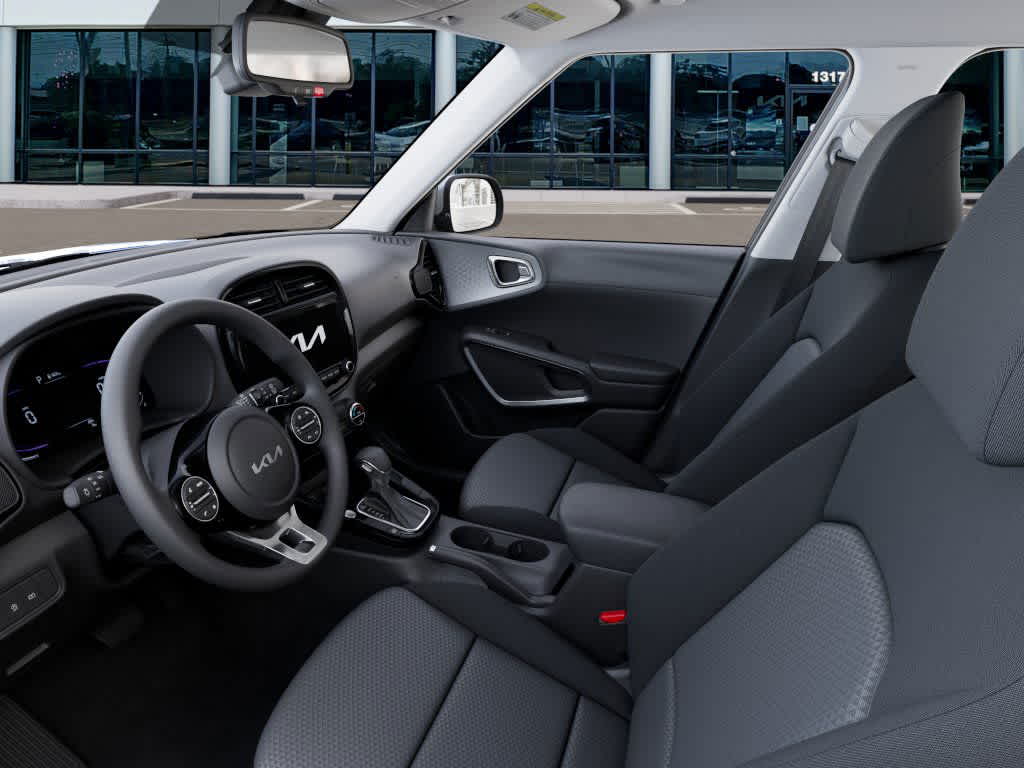 2025 Kia Soul - Image 17