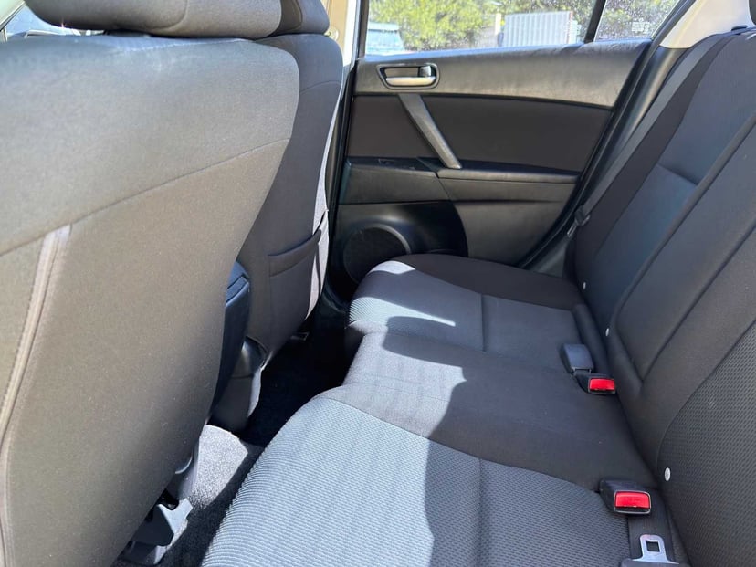 2011 Mazda Mazda3 - Image 21