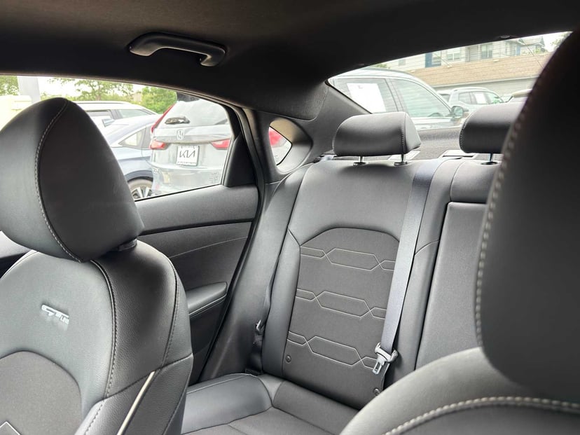 2023 Kia Forte - Image 13