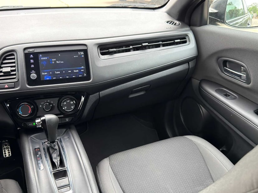 2022 Honda HR-V - Image 21