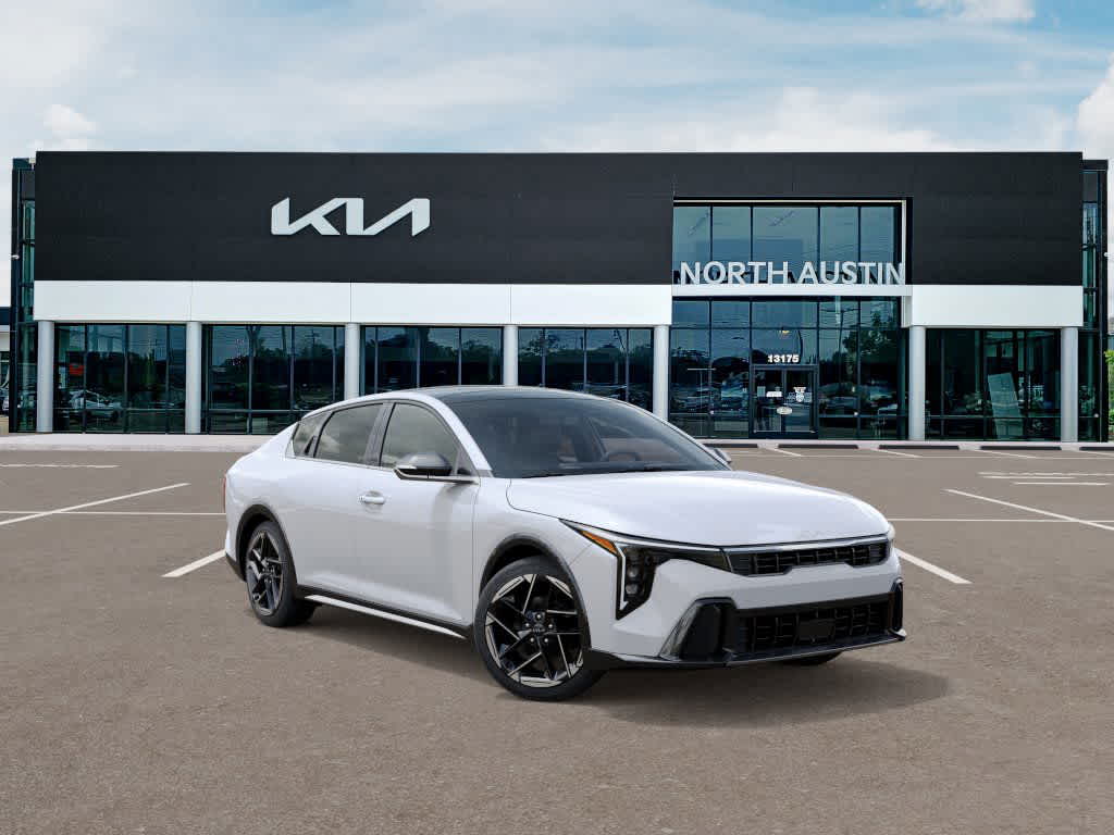 2026 Kia K4 - Image 8