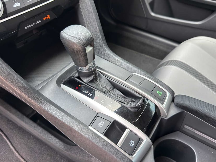 2017 Honda Civic - Image 12