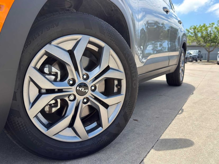 2024 Kia Seltos - Image 3