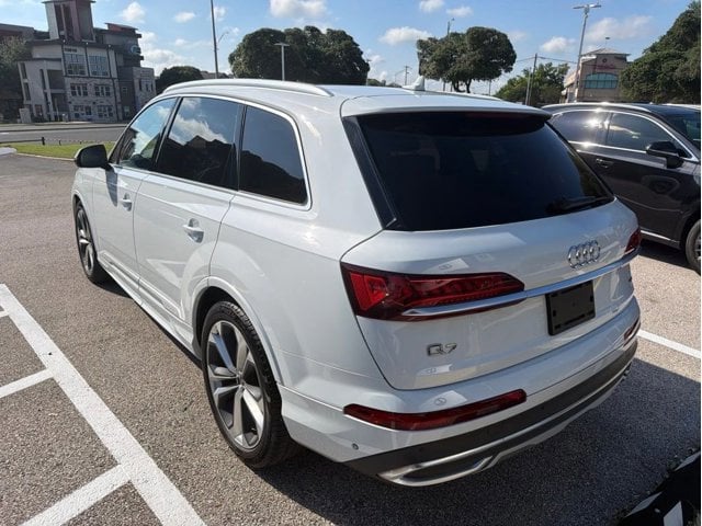 2021 Audi Q7 - Image 5