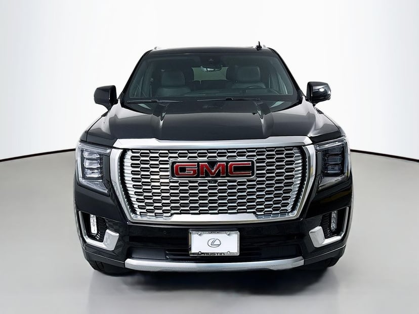 2024 GMC Yukon - Image 2