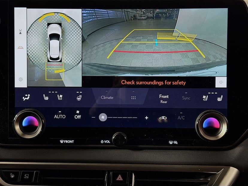 2023 LEXUS RX 500h - Image 14