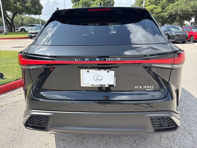 2024 LEXUS RX 350 - Image 2