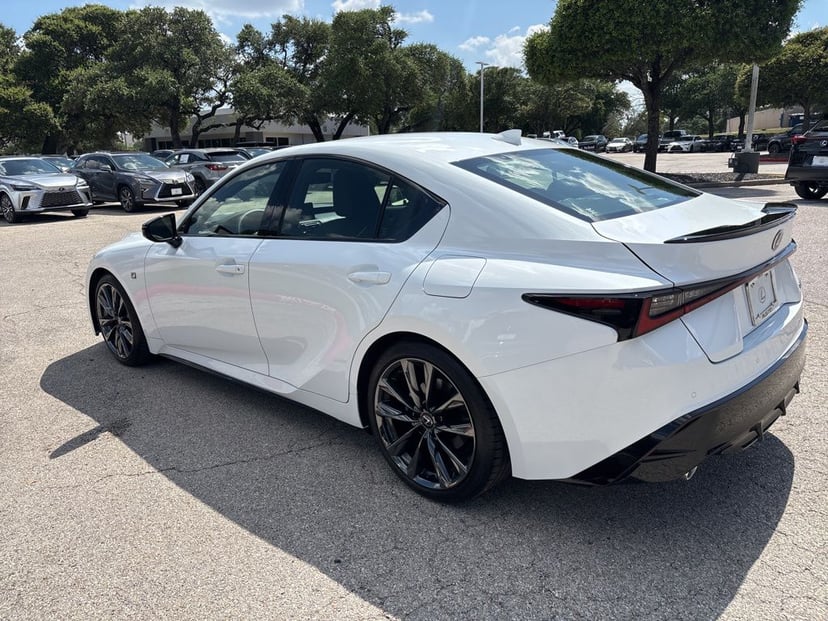 2025 LEXUS IS 350 - Image 2