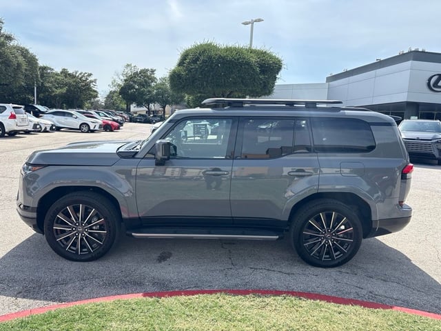 2025 LEXUS GX 550